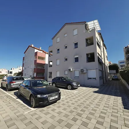 Apartment Donat Escape Zadar